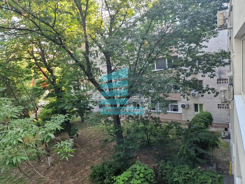 Titan- Liviu Rebreanu, 5 Minute Metrou 3 Camere