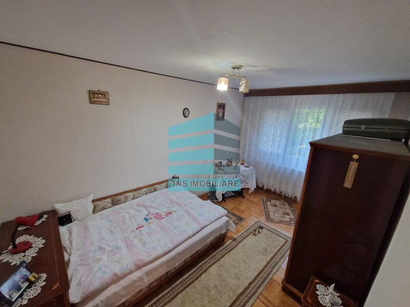 Titan- Liviu Rebreanu, 5 Minute Metrou 3 Camere