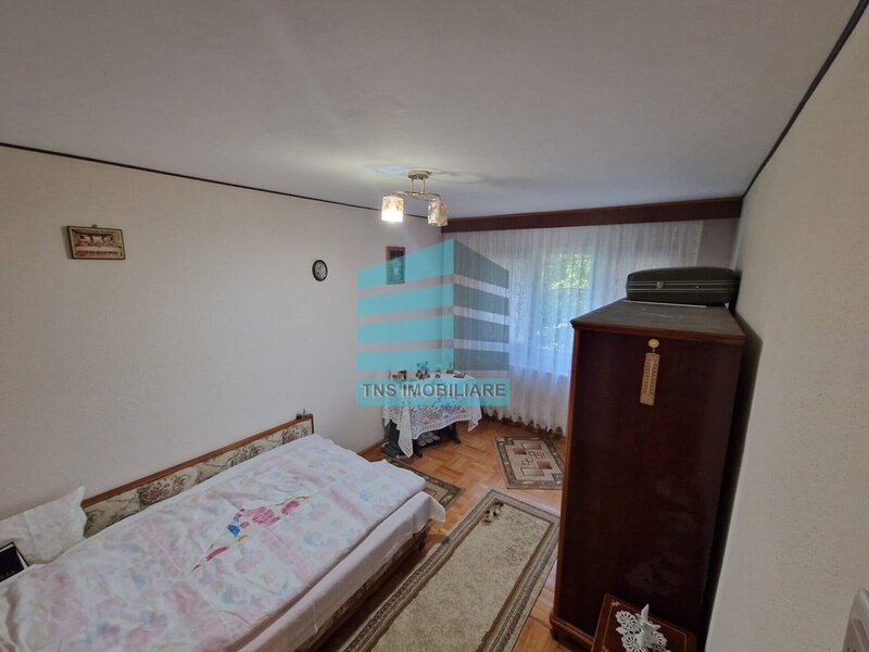 Titan- Liviu Rebreanu, 5 Minute Metrou 3 Camere