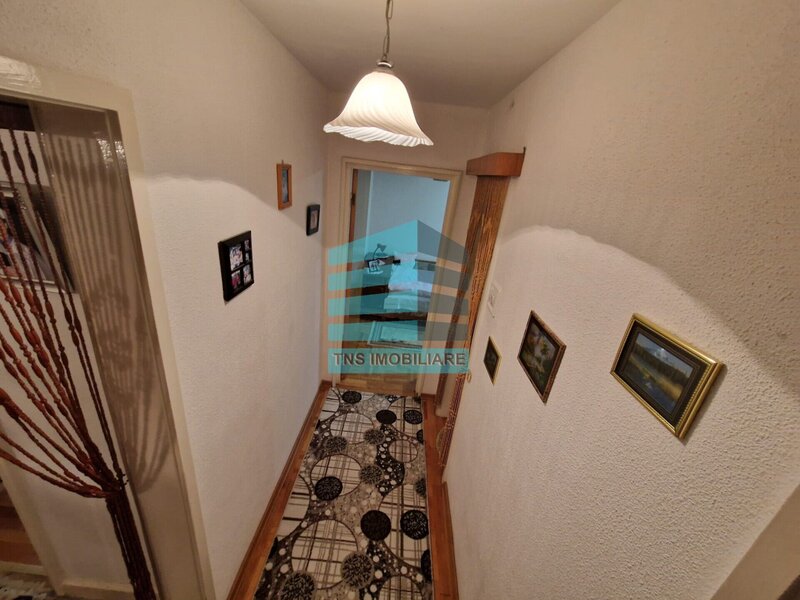 Titan- Liviu Rebreanu, 5 Minute Metrou 3 Camere